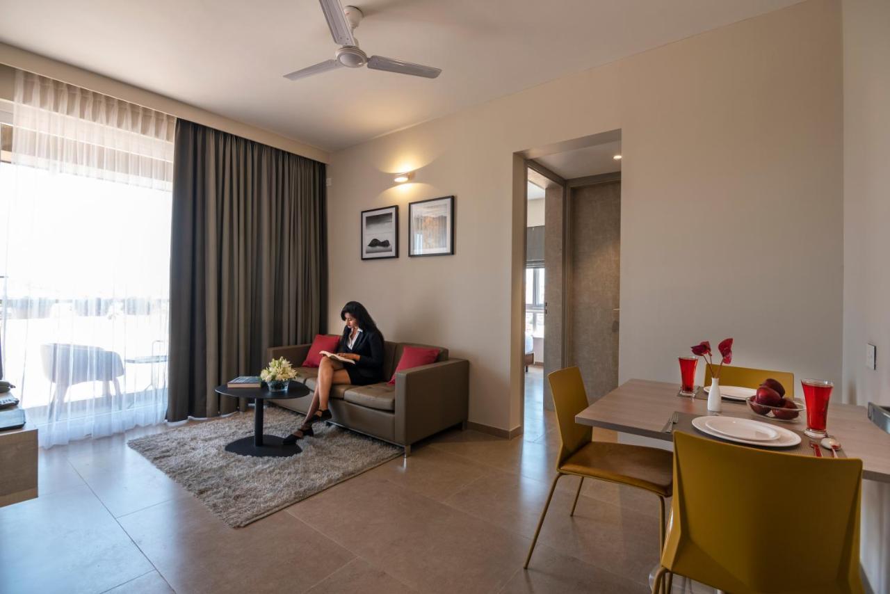 Hotel Avora Tree By Rivido Kempegowda Airport Road Dod Jala Bagian luar foto